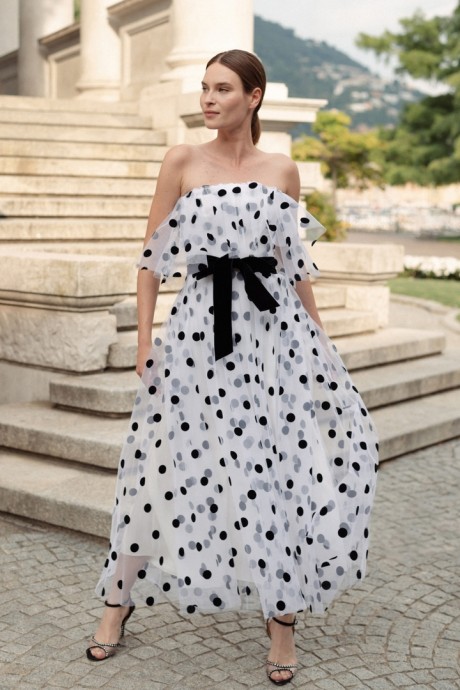 Коллекция Monique Lhuillier Ready-To-Wear Весна-Лето 2022 Коллекция Monique Lhuillier Ready-To-Wear Весна-Лето 2022