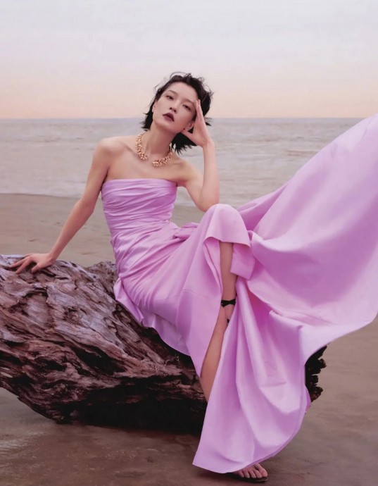 Ду Цзюань (Du Juan) в фотосессии для журнала Elle China (2023)