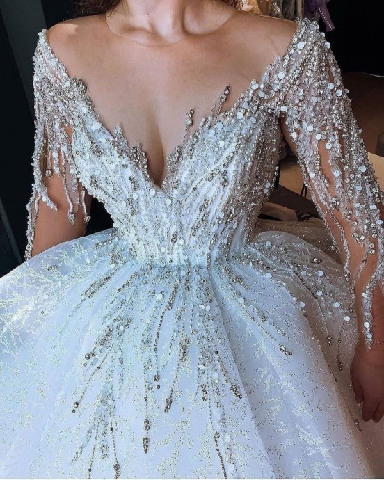 Небольшая подборка просто роскошных платьев для невест