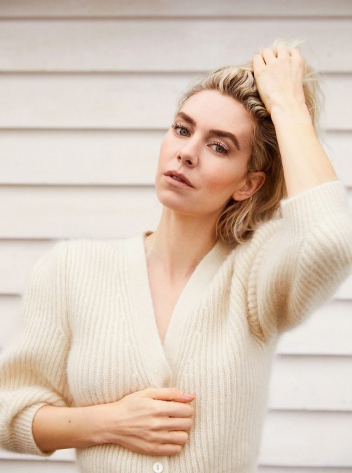 Ванесса Кирби (Vanessa Kirby) в фотосессии для журнала Harper's Bazaar UK