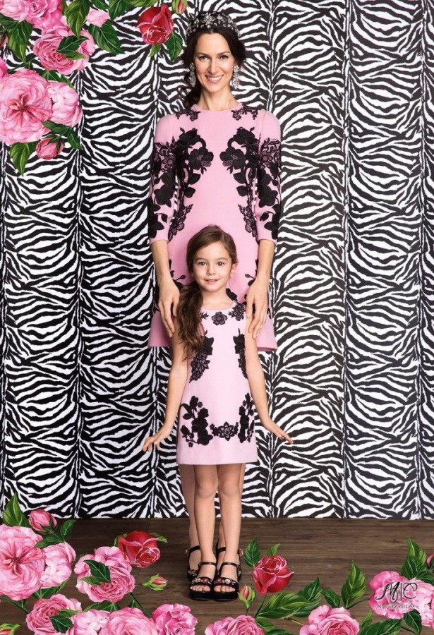 Dolce & Gabbana "Mini Me" Summer 2017 Collection. Dolce & Gabbana "Mini Me" Summer 2017 Collection.