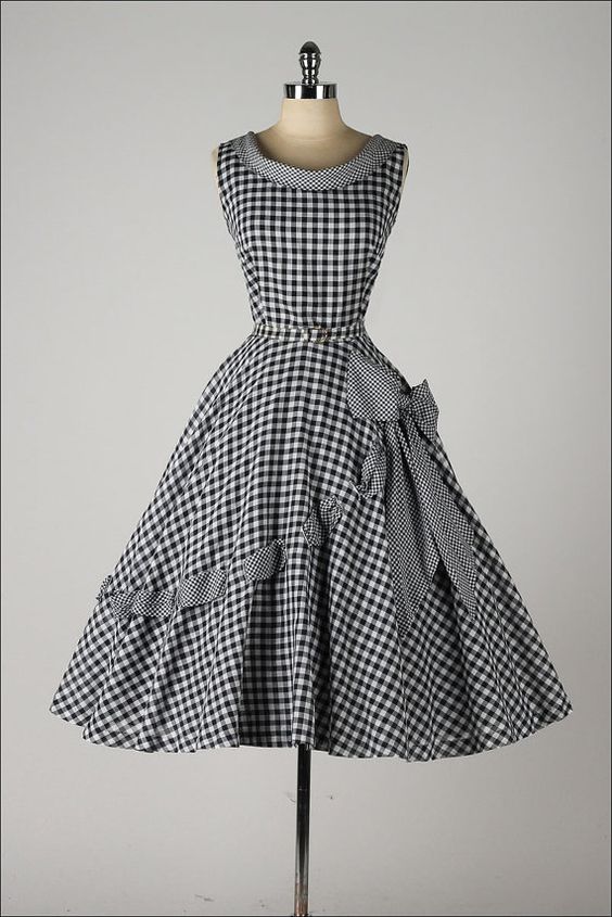 Винтажные платья, 1950-е. Винтажные платья, 1950-е.