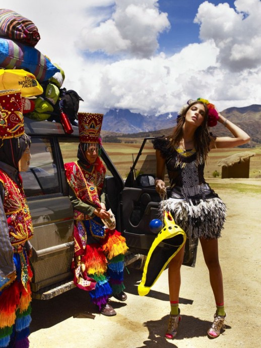 Daria Werbowy and Lily Donadson for Vogue UK by Mario Testino Daria Werbowy and Lily Donadson for Vogue UK by Mario Testino
