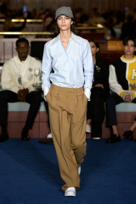 Обзор коллекции Tommy Hilfiger fall 2024 ready-to-wear Обзор коллекции Tommy Hilfiger fall 2024 ready-to-wear