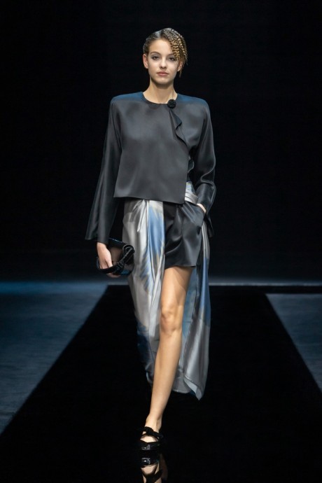 Коллекция Giorgio Armani Ready-To-Wear Осень-Зима 2021/2022