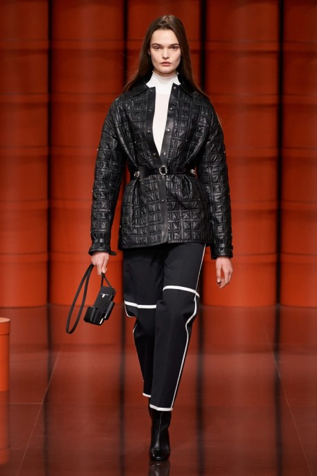 Коллекция Hermès Ready-To-Wear Осень-Зима 2021/2022