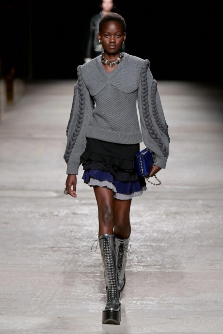Коллекция Ports 1961 Ready-To-Wear Осень-Зима 2022/2023 Коллекция Ports 1961 Ready-To-Wear Осень-Зима 2022/2023