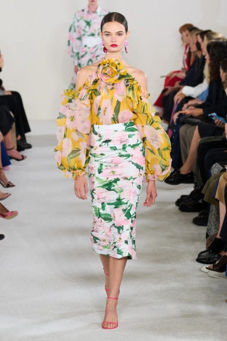 Коллекция Carolina Herrera Ready-To-Wear Весна-Лето 2023