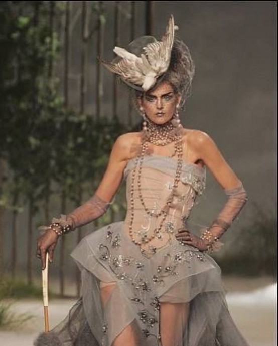 Прекрасная коллекция нарядов высокой моды от модного дома Dior