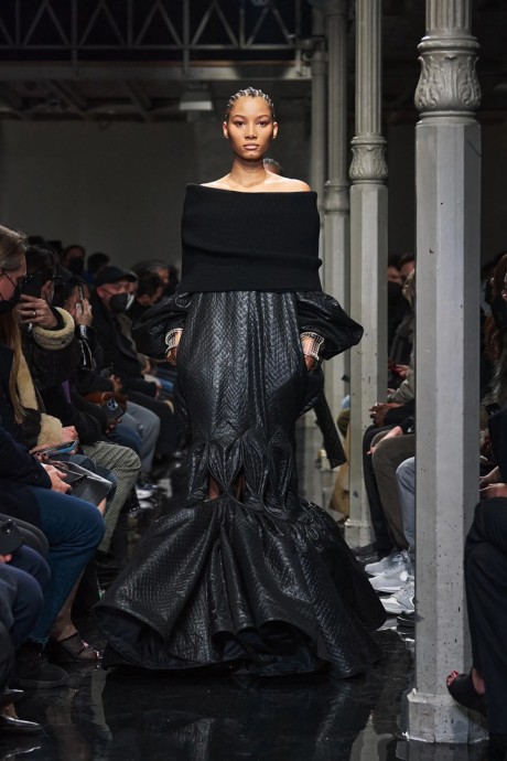 Коллекция Alaïa Ready-To-Wear Осень-Зима 2022/2023