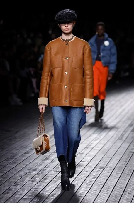 Коллекция Chanel Ready To Wear Fall Winter 2024 Paris Коллекция Chanel Ready To Wear Fall Winter 2024 Paris