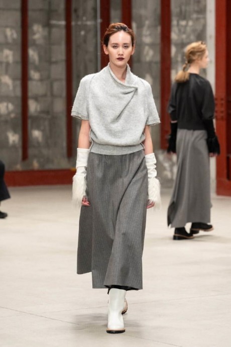 Коллекция Support Surface Ready-To-Wear Осень-Зима 2025-2026