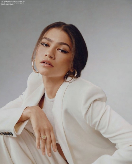 Зендея (Zendaya) в фотосессии для журнала ELLE Canada (2023)