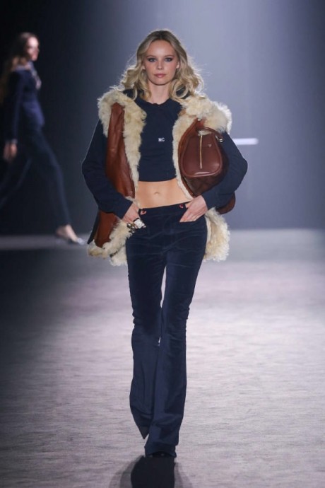 Коллекция Nathalie Chandler Ready-To-Wear Весна-Лето 2025 Коллекция Nathalie Chandler Ready-To-Wear Весна-Лето 2025