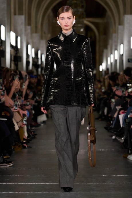 Обзор коллекции Tory Burch Fall 2024 Ready-to-Wear