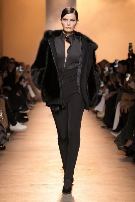 Коллекция Elie Saab Ready-To-Wear Осень-Зима 2025-2026 Коллекция Elie Saab Ready-To-Wear Осень-Зима 2025-2026