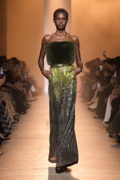 Elie Saab осень/зима 2025-2026