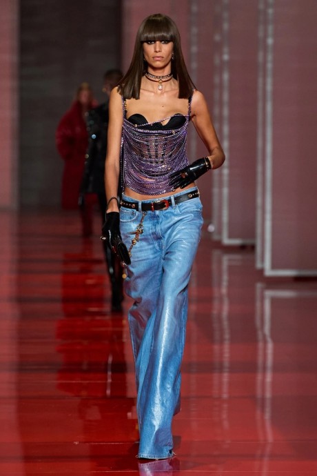 Коллекция Versace Ready-To-Wear Осень-Зима 2022/2023