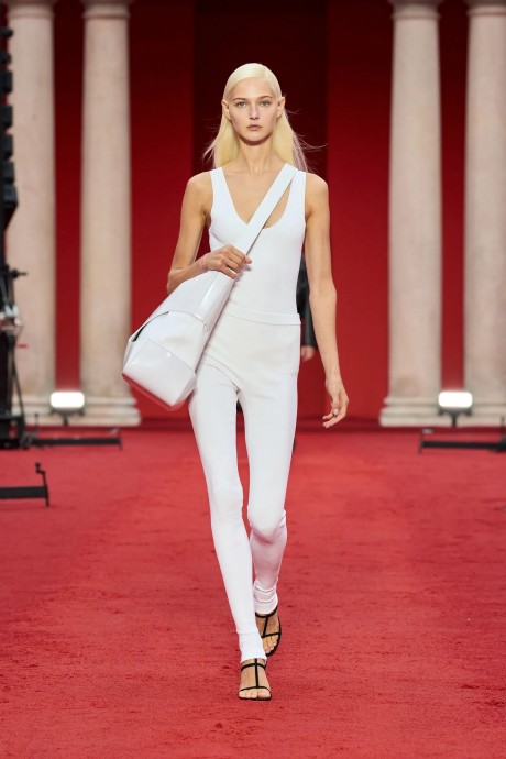 Коллекция Ferragamo Ready-To-Wear Весна-Лето 2023