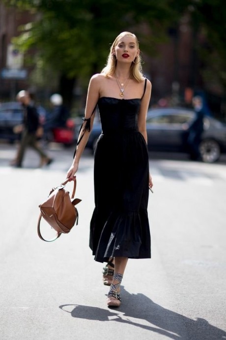 Черное платье никогда не выйдет из моды