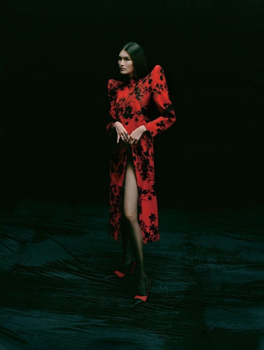 Sui He for CR Fashion Book China by Ziqian Wang