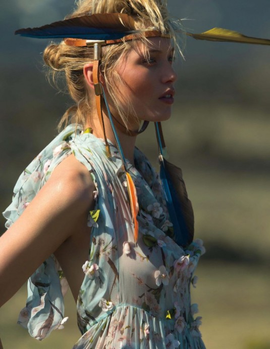 Hana Jirickova for Harper’s Bazaar Japan by Hans Feurer Hana Jirickova for Harper’s Bazaar Japan by Hans Feurer