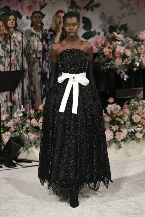 Коллекция Richard Quinn Ready-To-Wear Fall/Winter 2024 London Коллекция Richard Quinn Ready-To-Wear Fall/Winter 2024 London