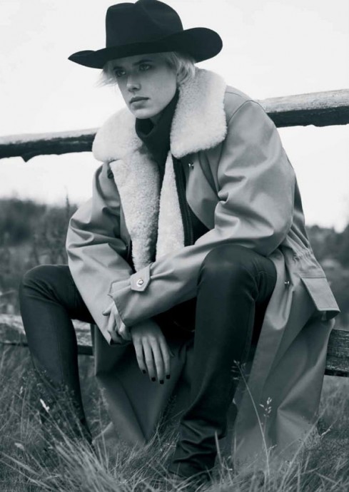 Agyness Deyn by Ben Weller