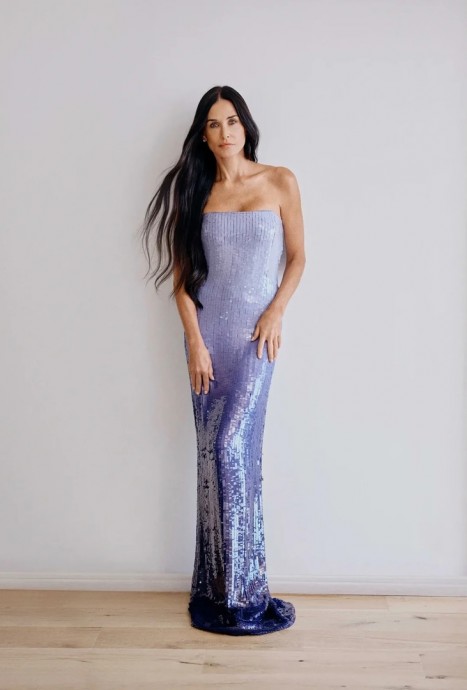 Деми Мур (Demi Moore) в фотосессии для журнала ELLE US (2025) Деми Мур (Demi Moore) в фотосессии для журнала ELLE US (2025)