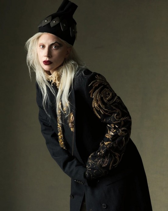 Леди Гага (Lady Gaga) в фотосессии для журнала Vogue (2024) Леди Гага (Lady Gaga) в фотосессии для журнала Vogue (2024)