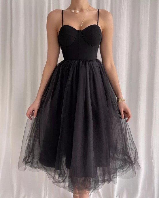 Маленькие чёрные платья