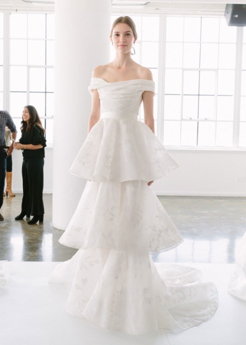 Модели коллекции Marchesa