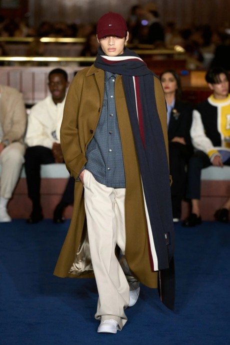 Обзор коллекции Tommy Hilfiger Fall 2024 Ready-to-Wear Обзор коллекции Tommy Hilfiger Fall 2024 Ready-to-Wear