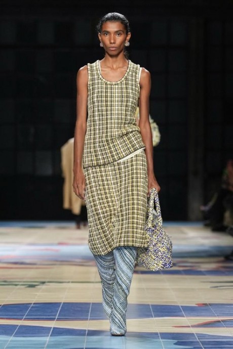 Коллекция Bottega Veneta Ready-To-Wear Весна-Лето 2024 Коллекция Bottega Veneta Ready-To-Wear Весна-Лето 2024