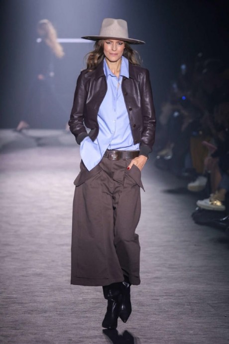 Коллекция Nathalie Chandler Ready-To-Wear Весна-Лето 2025 Коллекция Nathalie Chandler Ready-To-Wear Весна-Лето 2025