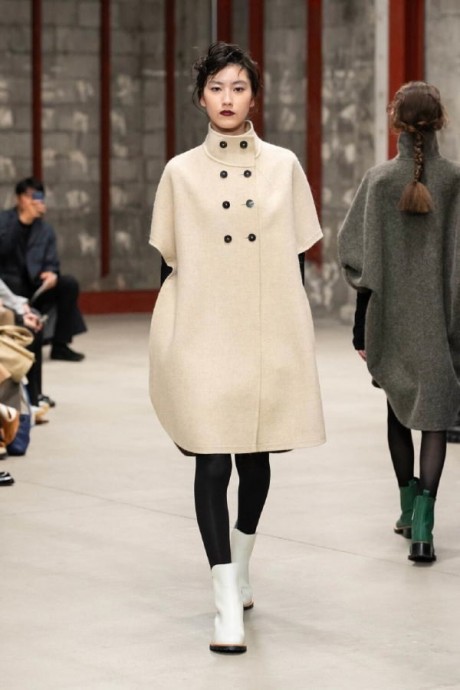 Коллекция Support Surface Ready-To-Wear Осень-Зима 2025-2026