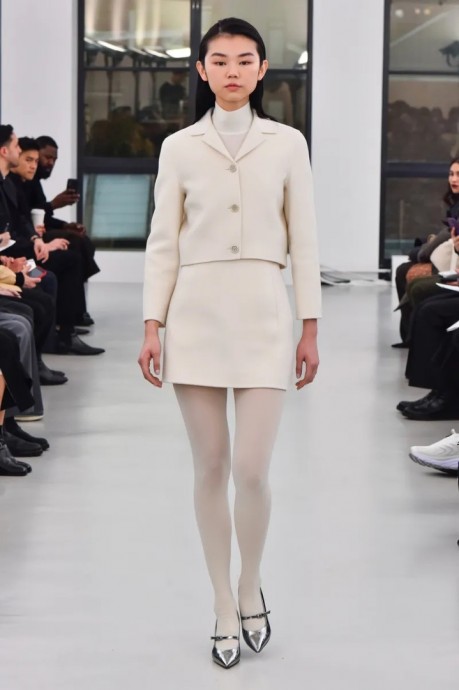 Коллекция Theory Ready-To-Wear Осень-Зима 2023