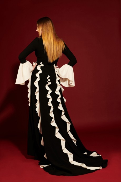 Коллекция Fendi by Versace Pre-Fall Осень-Зима 2022/2023 Коллекция Fendi by Versace Pre-Fall Осень-Зима 2022/2023