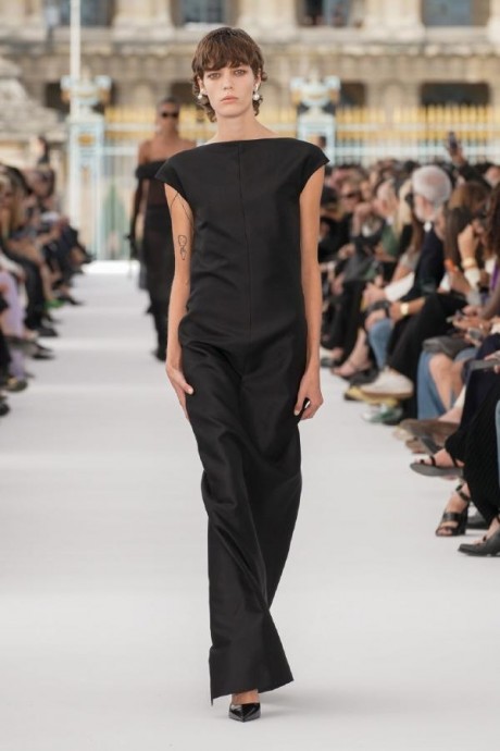 Коллекция Givenchy Ready-To-Wear Весна-Лето 2024