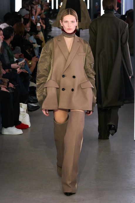 Коллекция Sacai Fall 2024 Ready-to-Wear