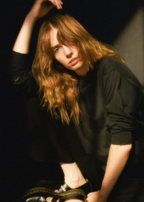 Майя Хоук (Maya Hawke) в фотосессии для журнала Radar (2024) Майя Хоук (Maya Hawke) в фотосессии для журнала Radar (2024)