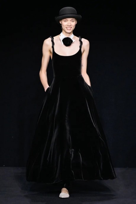 Коллекция Emporio Armani Ready-To-Wear Осень-Зима 2023 Коллекция Emporio Armani Ready-To-Wear Осень-Зима 2023