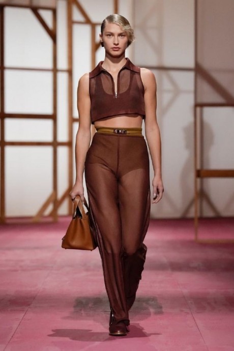 Коллекция Hermès Ready-To-Wear Весна-Лето 2025