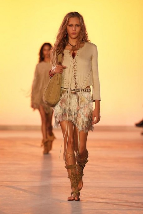 Коллекция Isabel Marant Ready-To-Wear Весна-Лето 2025 Коллекция Isabel Marant Ready-To-Wear Весна-Лето 2025