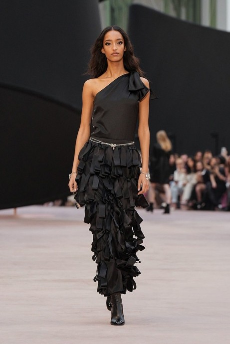 Chanel осень/зима 2025-2026