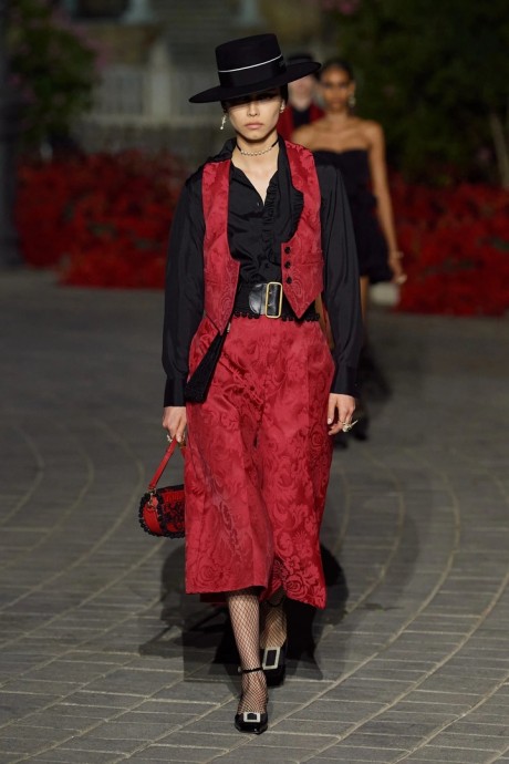 Коллекция Christian Dior Resort Весна-Лето 2023 Коллекция Christian Dior Resort Весна-Лето 2023
