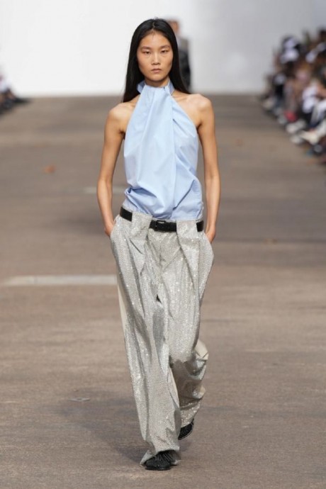 Коллекция Stella McCartney Ready-To-Wear Весна-Лето 2025 Коллекция Stella McCartney Ready-To-Wear Весна-Лето 2025