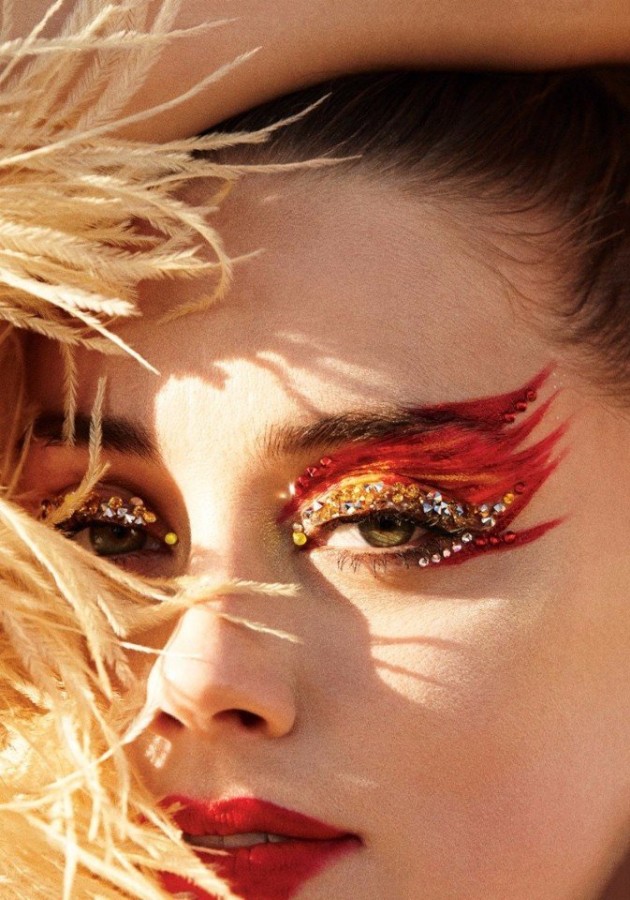 Актриса Эмбер Хёрд появилась на обложке декабрьского Allure Magazine Актриса Эмбер Хёрд появилась на обложке декабрьского Allure Magazine