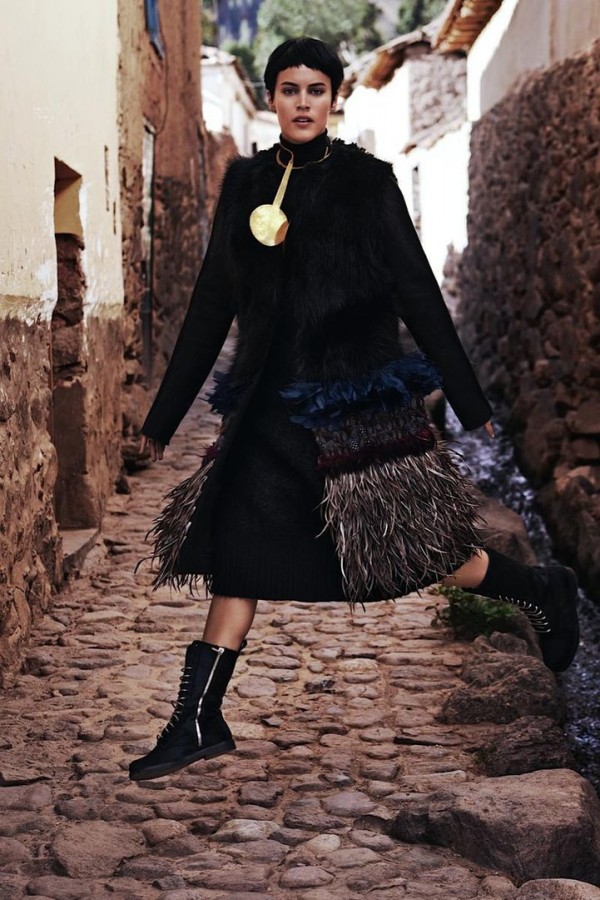 Alana Bunte for Vogue Mexico by Alexander Neumann