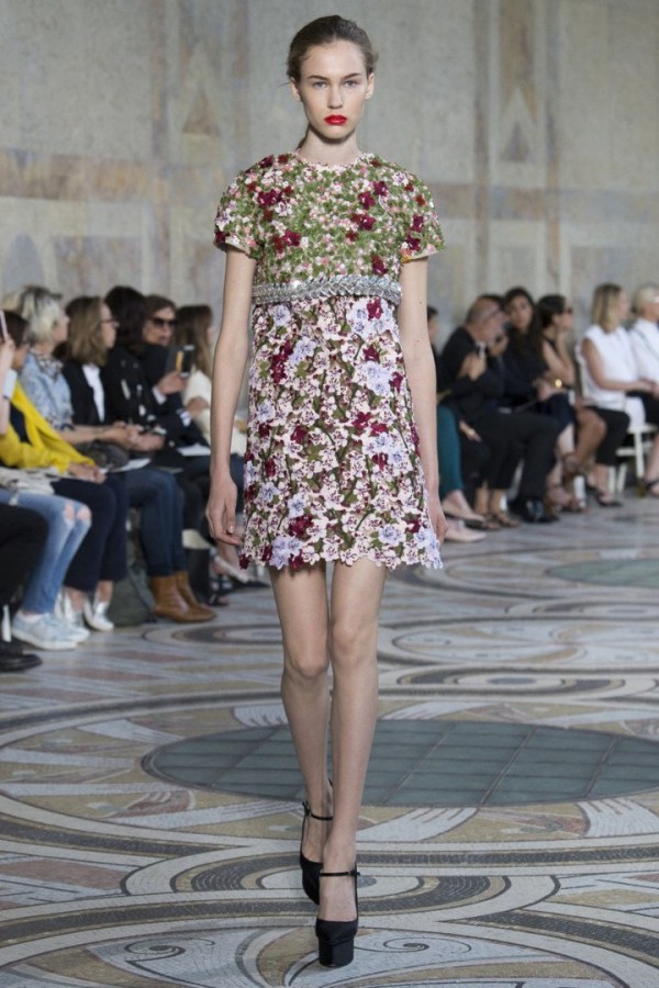 Коллекция Giambattista Valli Коллекция Giambattista Valli